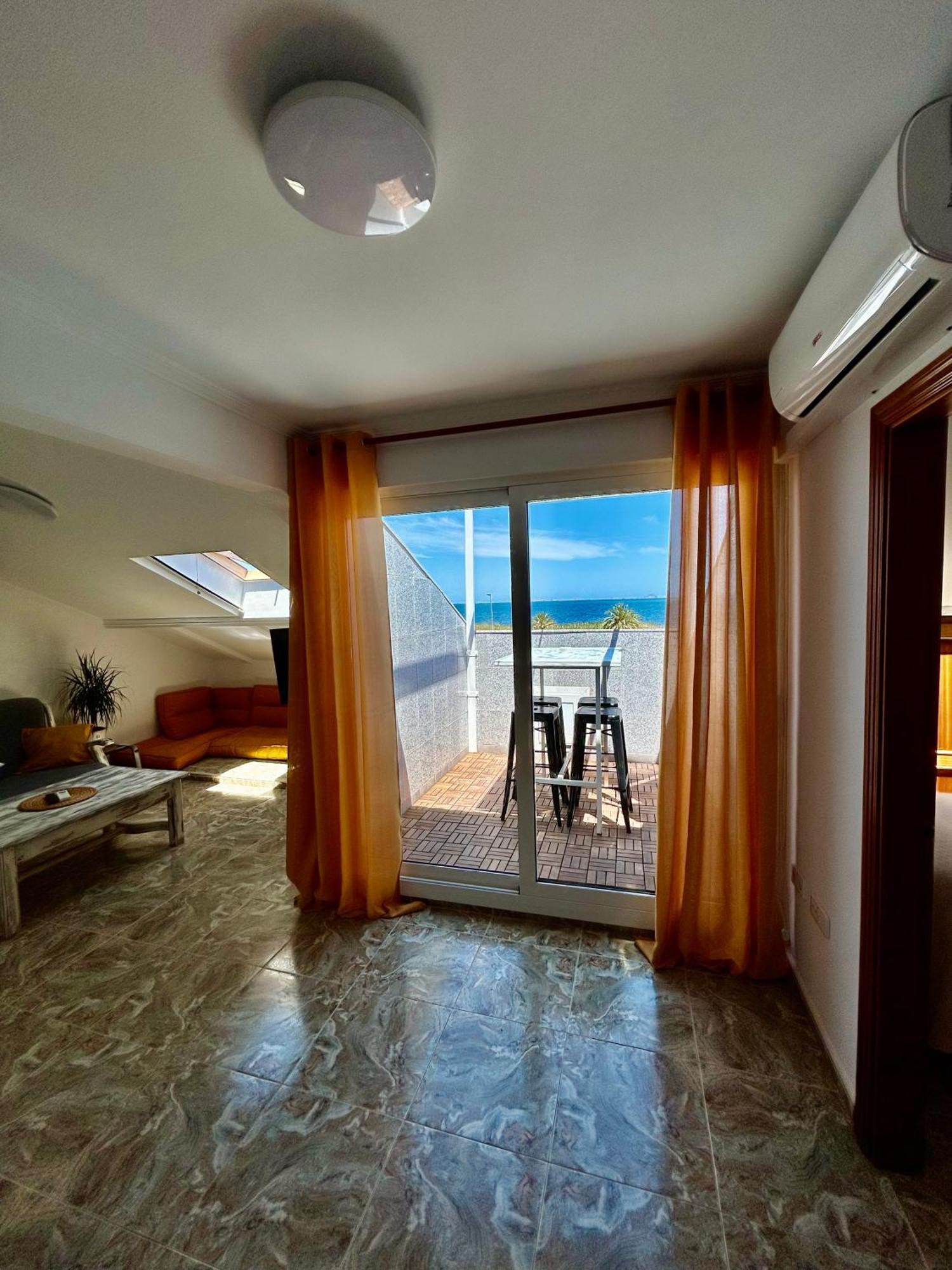 Apartamentos Oasis De Calma Los Alcazares Bagian luar foto
